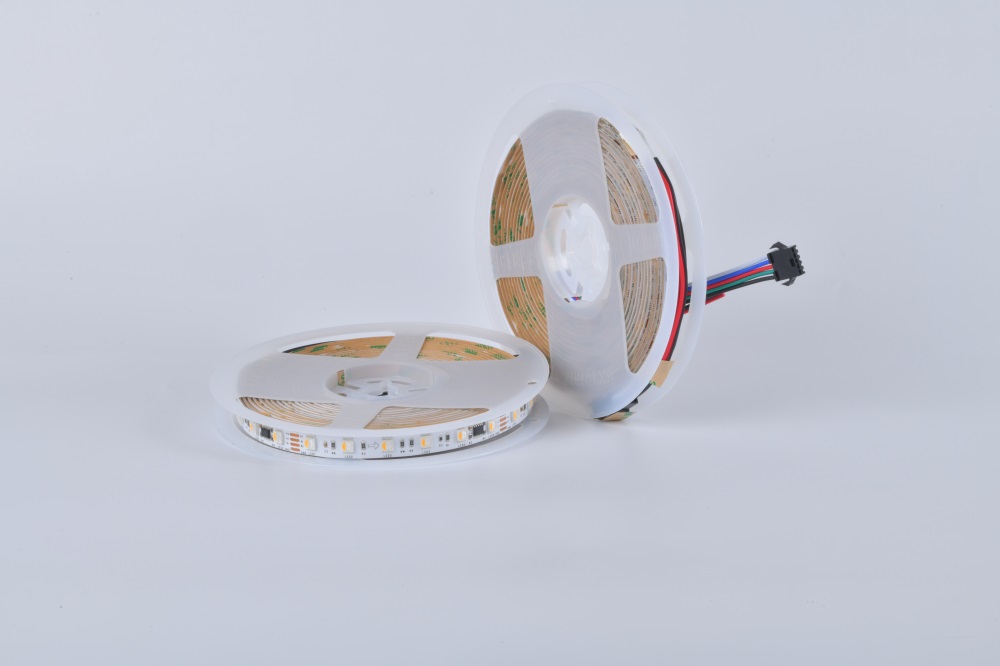 吊頂燈帶.JPG 吊頂燈帶.JPG