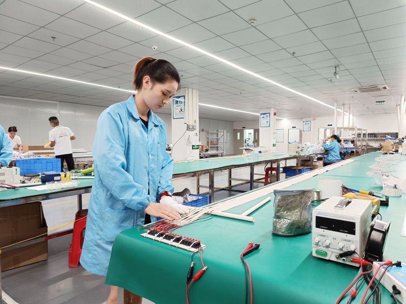 LED燈帶廠家介紹，燈帶廠家如何選擇？