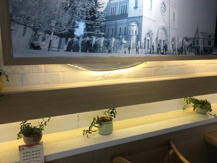 LED燈帶安裝粘不住怎么辦？